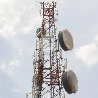 माउंटेन पास सिग्नल ट्रांसमिशन के लिए 20M 40M 45M Q355 स्टील 4 लेग्ड एंगल स्टील टॉवर