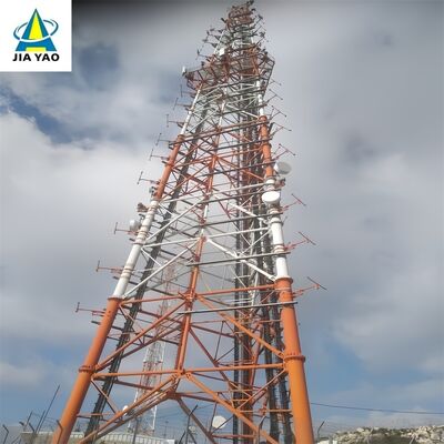 शहरी पैदल यात्री स्ट्रीट 5जी के लिए 48 मीटर 60 मीटर 70 मीटर 77 मीटर कॉम्पैक्ट फुटप्रिंट 3 ट्यूब टेलीकॉम टॉवर