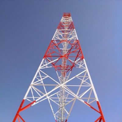 फ्रेम संरचना बोल्ट सीढ़ी 4 पैर टावर जाली 5-200M ऊंचाई