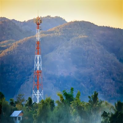 50 60 70 80 मीटर 3G 4G 5G मास्ट एंटीना आश्रय 4-पैर जाली स्व-समर्थन पायलन स्टील संरचना दूरसंचार टॉवर