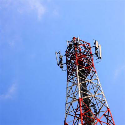 स्व-समर्थन एंटीना टॉवर 4 पैर टॉवर जस्ती 20 मीटर - 55 मीटर 60 मीटर