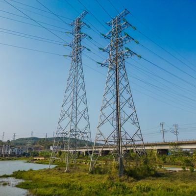 कोण लोहा उच्च वोल्टेज विद्युत टॉवर हवा की गति 30-180 किमी/घंटा 132kv ट्रांसमिशन टॉवर