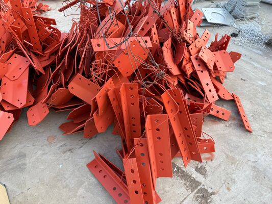 11 17 23 29एम लाइट ड्यूटी 3 लेग्ड एंगुलर स्टील गैल्वेनाइज्ड आउटडोर 5जी 4जी सैटेलाइट लो लोड टेलीकॉम एंटीना टॉवर