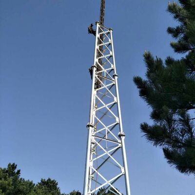18 28 38M 3 लेग ट्यूबलर स्टील गैल्वेनाइज्ड मल्टी फ्रीक्वेंसी आउटडोर 5G 4G वाईफाई टीवी ब्रॉडकास्ट कम्युनिकेशन टावर