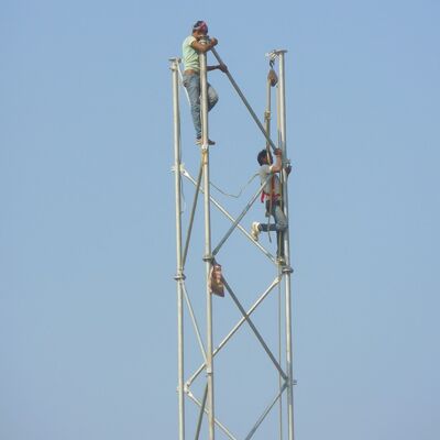 Self Supporting 3 Legged Tubular Steel Tower Galvanized Telecom Mast Suitable for Outdoor 5G 4G Microwave Communication