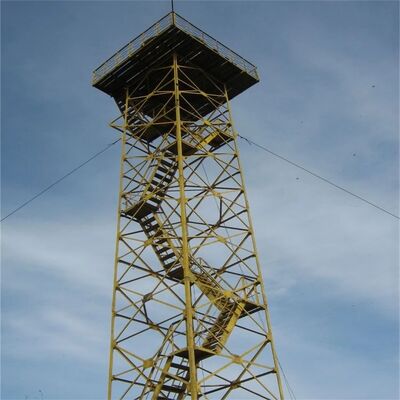 जस्ती स्टील गार्ड टॉवर वॉच टॉवर सुरक्षा निगरानी टॉवर वन आग की रोकथाम और उच्च ऊंचाई अवलोकन समर्थन के लिए जाली संरचना